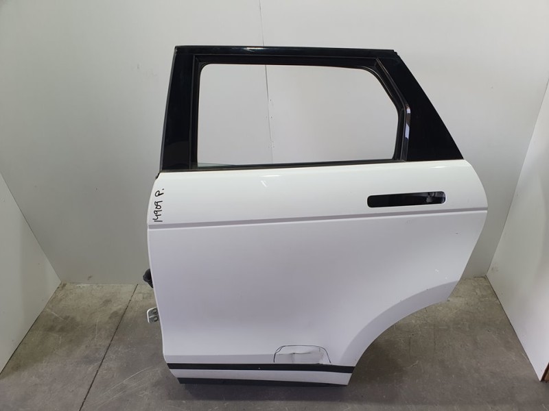 Recambio de puerta trasera izquierda para land rover range rover evoque evoque referencia OEM IAM LR138384  TOCADA