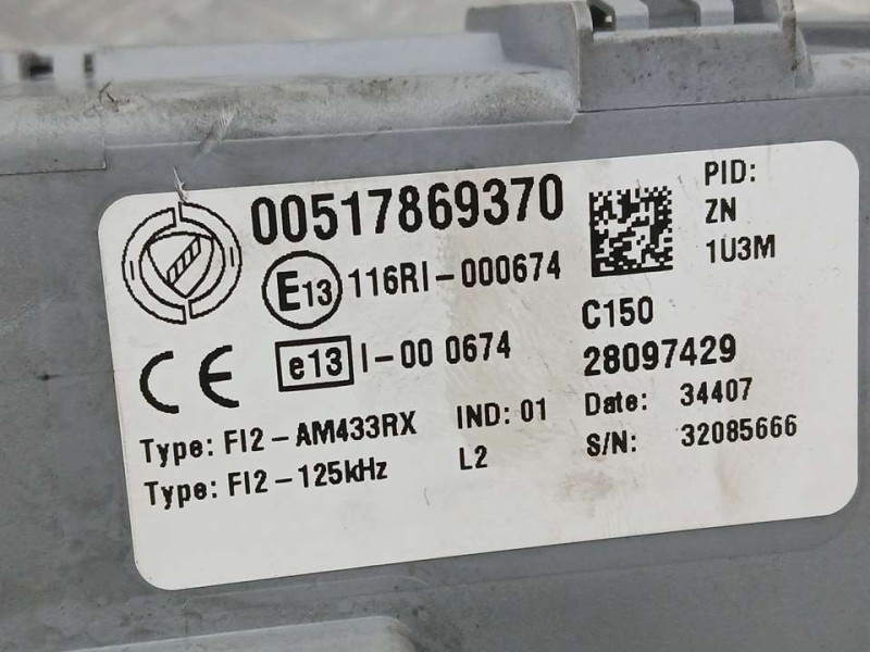 Recambio de caja reles / fusibles para fiat nuova 500 (150) pop referencia OEM IAM 517869370 28097429 