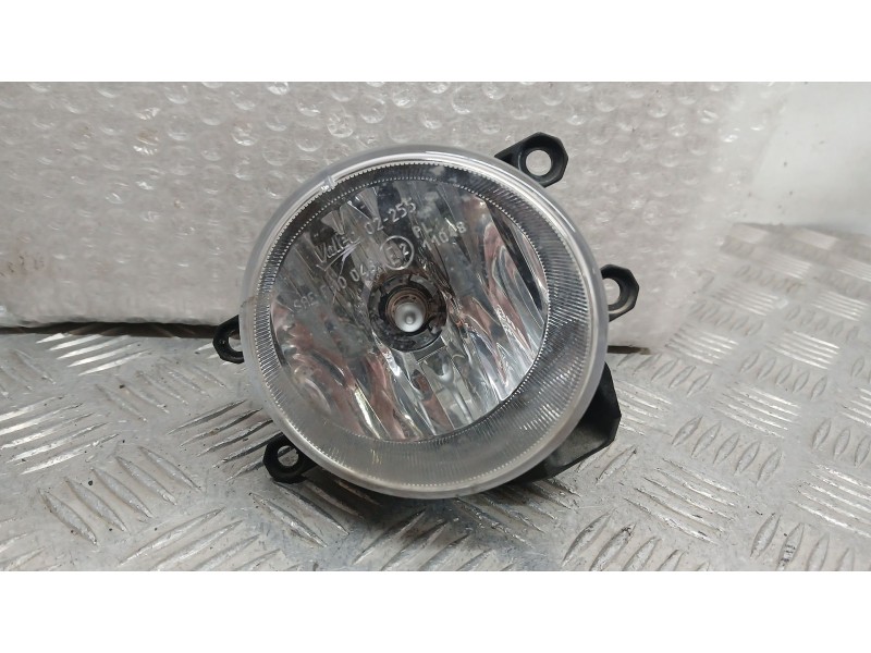 Recambio de faro antiniebla derecho para toyota auris (_e18_) 1.8 hybrid (zwe186_) referencia OEM IAM 8121002110  