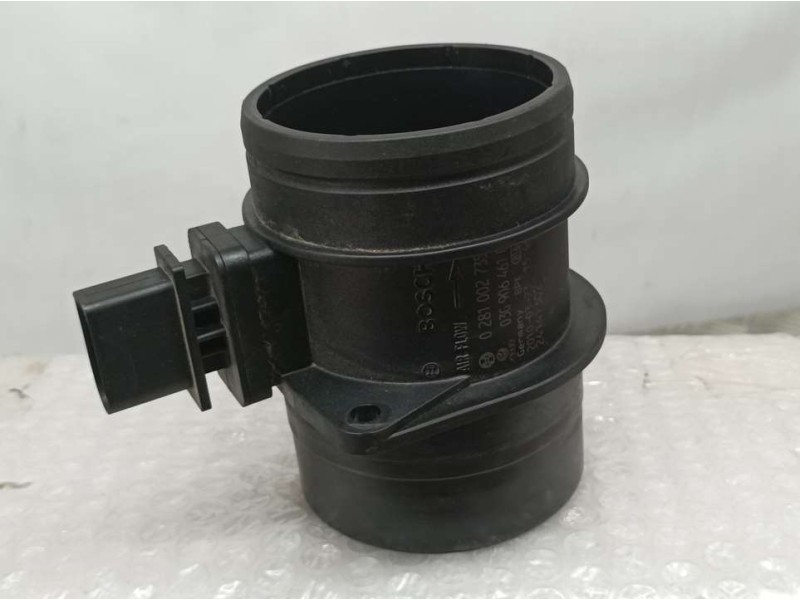 Recambio de caudalimetro para volkswagen golf vi (5k1) gtd referencia OEM IAM 03G906461C 0281002735 BOSCH