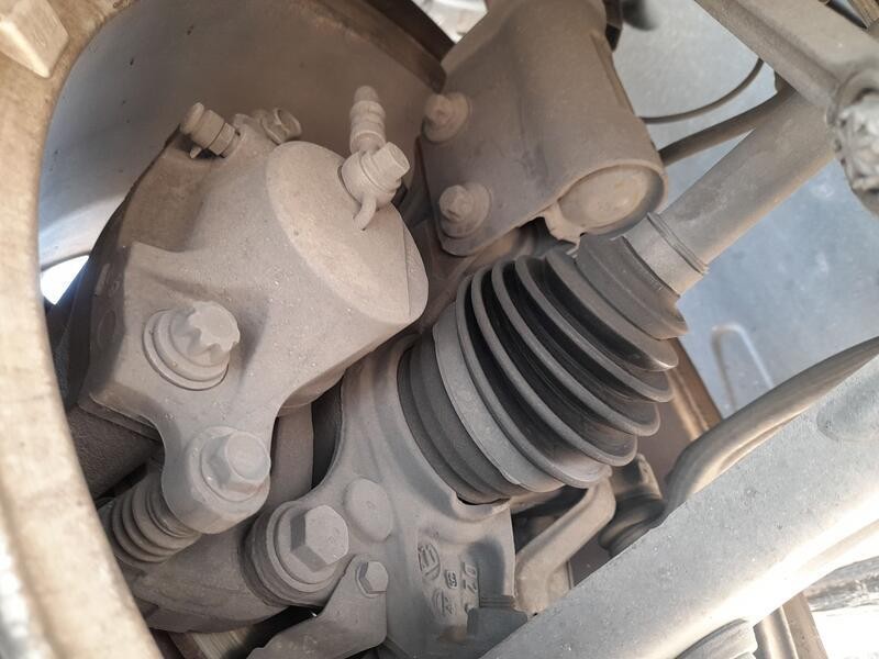 Recambio de mangueta delantera derecha para peugeot 308 ii (lb_, lp_, lw_, lh_, l3_) 1.2 thp 110 referencia OEM IAM 1647857080  