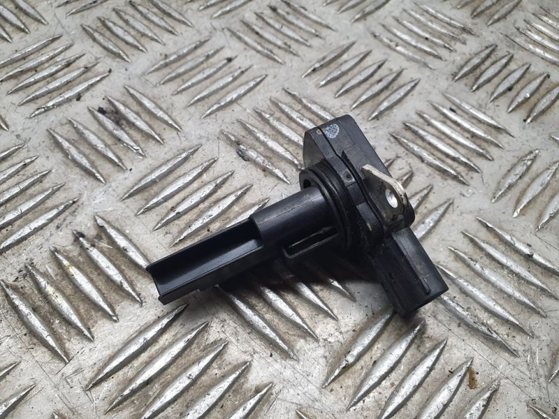 Recambio de caudalimetro para toyota land cruiser (j15) basis referencia OEM IAM 2220430020 1974005270 DENSO