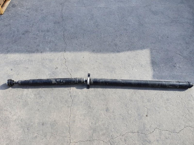 Recambio de transmision central para land rover range rover evoque evoque referencia OEM IAM K8D27L190AC 10406188 