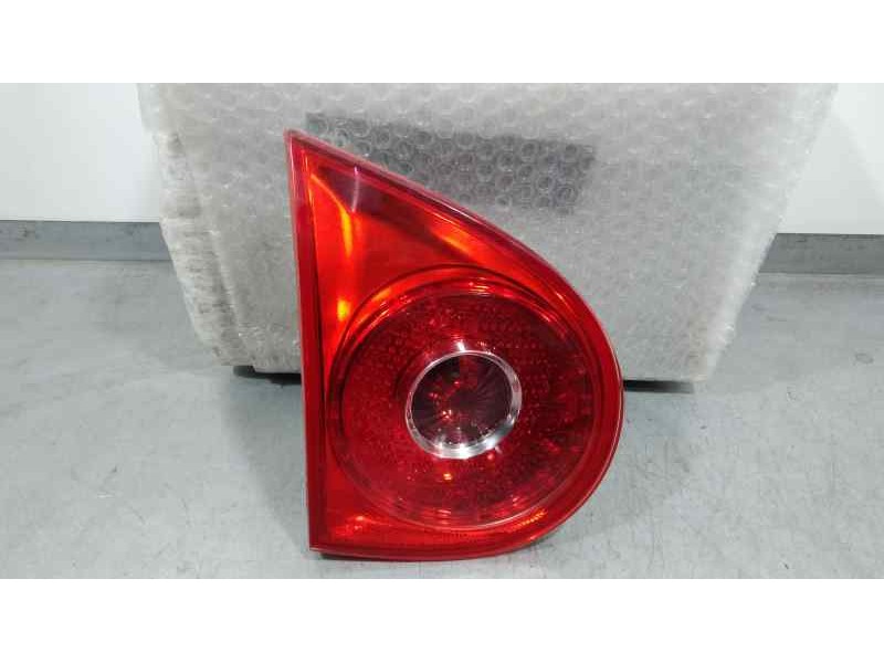 Recambio de piloto trasero izquierdo para volkswagen golf v berlina (1k1) igolf referencia OEM IAM 89398300  INTERIOR-VALEO