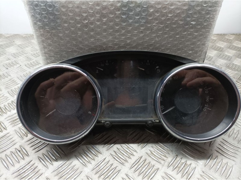 Recambio de cuadro instrumentos para peugeot 3008 allure referencia OEM IAM 9666276380  