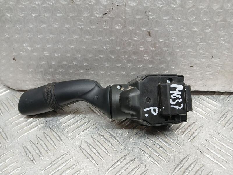 Recambio de mando limpia para toyota corolla (e21) hybrid active referencia OEM IAM B1702A40  