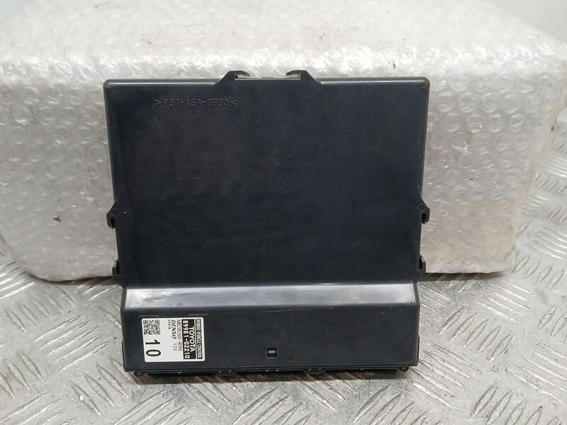 Recambio de modulo electronico para toyota corolla (e21) hybrid active referencia OEM IAM 8998102210 DENSO 2850008090