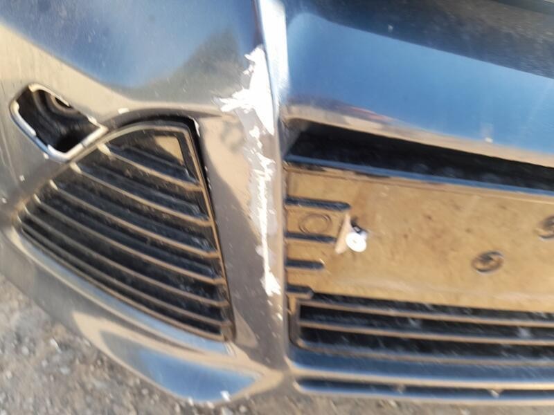 Recambio de paragolpes delantero para ford focus iii 1.6 ecoboost referencia OEM IAM 1719342 TOCADO 