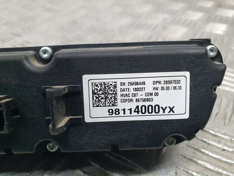 Recambio de mando calefaccion / aire acondicionado para opel crossland x excellence referencia OEM IAM 98114000YX 28597032 
