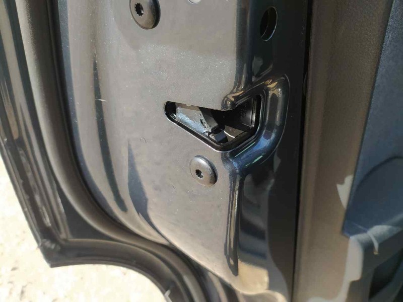 Recambio de cerradura puerta trasera izquierda para seat ateca (kh7) style go referencia OEM IAM 5TA839015L  