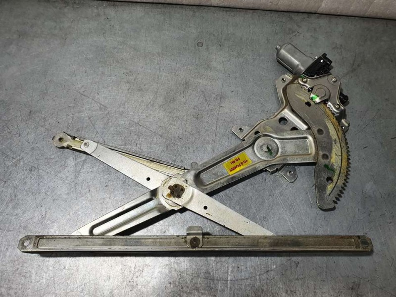 Recambio de elevalunas delantero derecho para suzuki alto amf 310 glx referencia OEM IAM 83560M63J00 SR2621003400 DENSO ELECTRIC