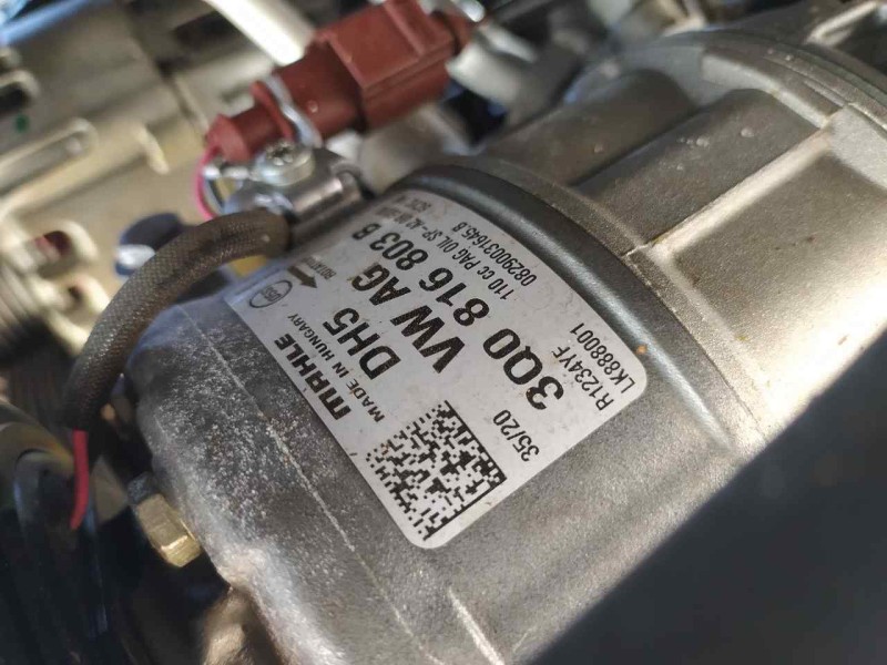 Recambio de compresor aire acondicionado para seat ateca (kh7) style go referencia OEM IAM 5Q0816803H  