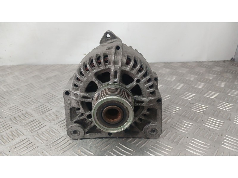 Recambio de alternador para renault scénic ii (jm0/1_) 1.5 dci (jm1e, jm16) referencia OEM IAM 8200386806 VALEO 2542945B