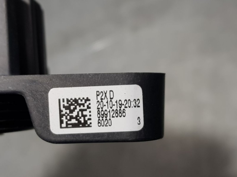 Recambio de centralita faro para peugeot 2008 (p1) gt referencia OEM IAM 89912886  