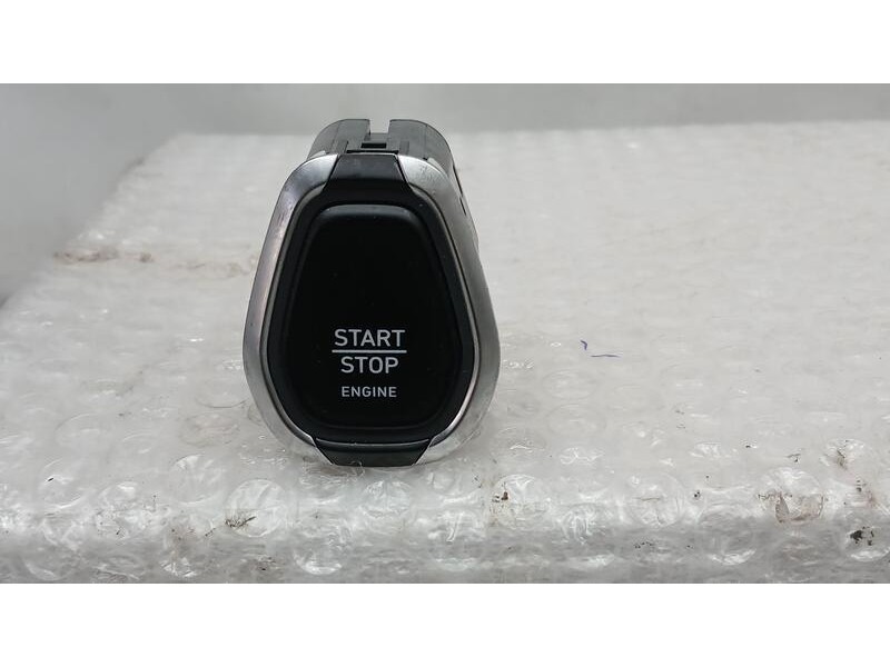 Recambio de boton start/stop para lynk & co 01 phev referencia OEM IAM 8888864763  2201071058