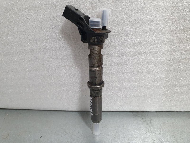 Recambio de inyector para volkswagen crafter caja cerrada caja cerrada 35 referencia OEM IAM 0986435352 BOSCH 