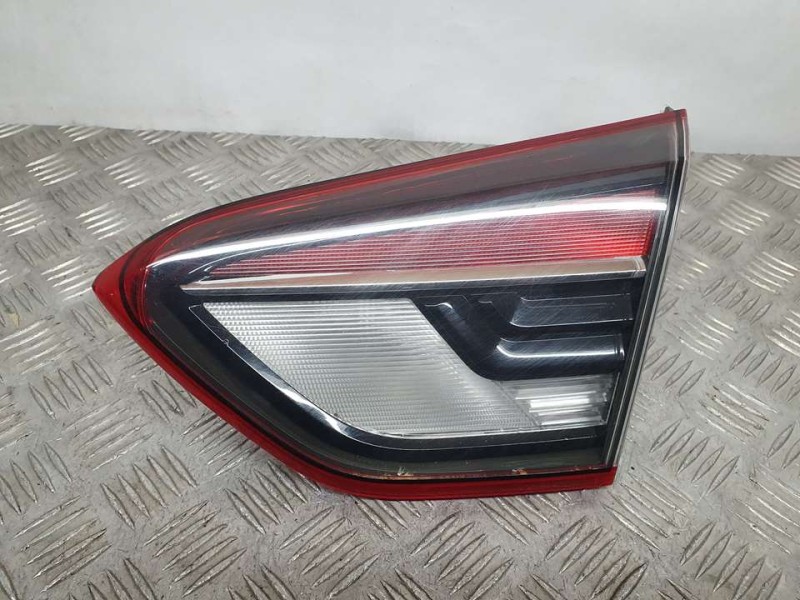 Recambio de piloto trasero derecho para opel crossland x excellence referencia OEM IAM SIN REF  INTERIOR