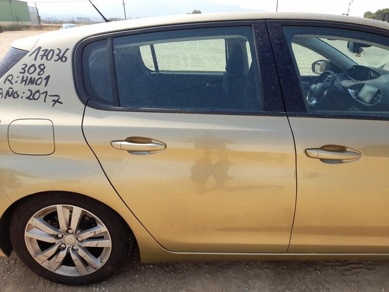 Recambio de puerta trasera derecha para peugeot 308 ii (lb_, lp_, lw_, lh_, l3_) 1.2 thp 110 referencia OEM IAM 9802165580  