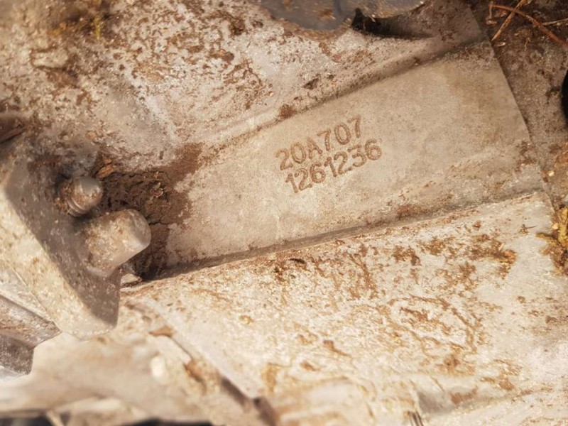 Recambio de caja cambios para opel corsa f edition referencia OEM IAM 20A707 5VELOCIDADES 1640071080