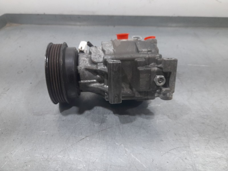 Recambio de compresor aire acondicionado para toyota corolla (_e12_) 2.0 d-4d (cde120r_, cde120l_) referencia OEM IAM 4472206364