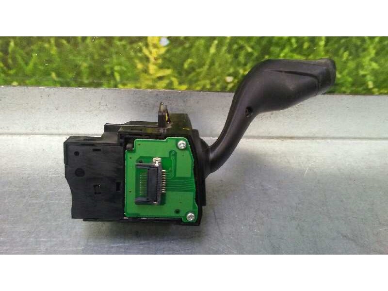 Recambio de mando intermitentes para ford c-max trend referencia OEM IAM AV6T13335AE FBYDA 