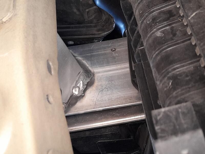 Recambio de refuerzo paragolpes delantero para peugeot 308 ii (lb_, lp_, lw_, lh_, l3_) 1.2 thp 110 referencia OEM IAM   