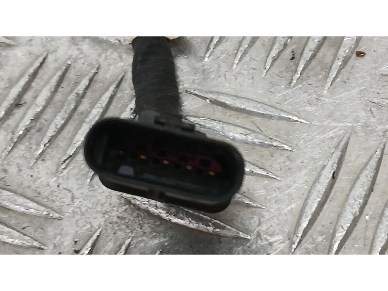 Recambio de sonda lambda para lynk & co 01 phev referencia OEM IAM 8888797462  0258027180181