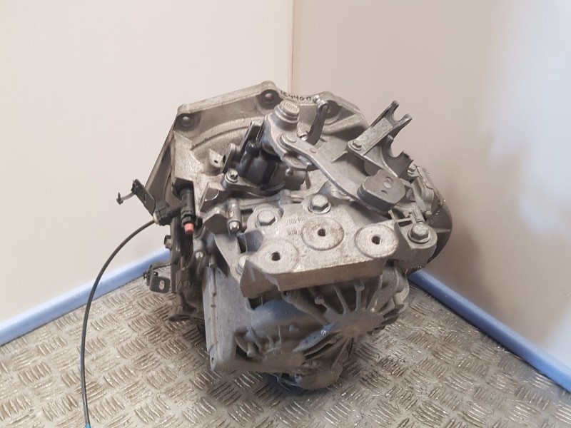 Recambio de caja cambios para opel astra k (b16) 1.6 cdti (68) referencia OEM IAM M320LWQ 33501A7 6 VELOCIDADES