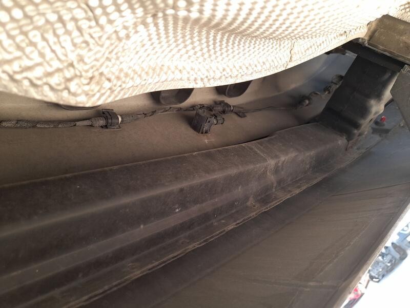 Recambio de refuerzo paragolpes trasero para ford focus iii 1.6 ecoboost referencia OEM IAM 1859062  