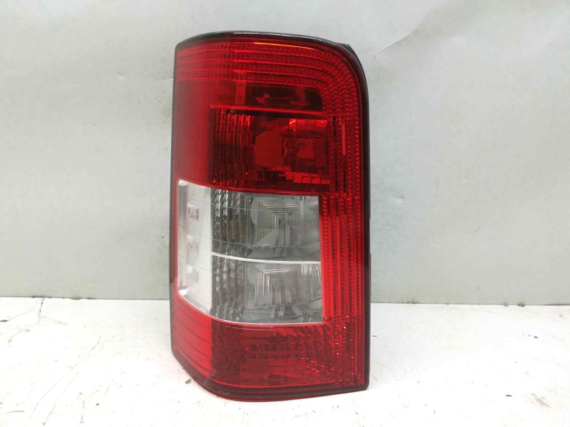 Recambio de piloto trasero izquierdo para citroën berlingo 1.9 d multispace referencia OEM IAM   TOCADO