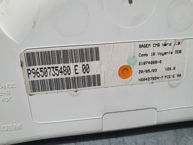 Recambio de cuadro instrumentos para citroën c3 1.4 hdi vivace referencia OEM IAM 9650735480 216740686 