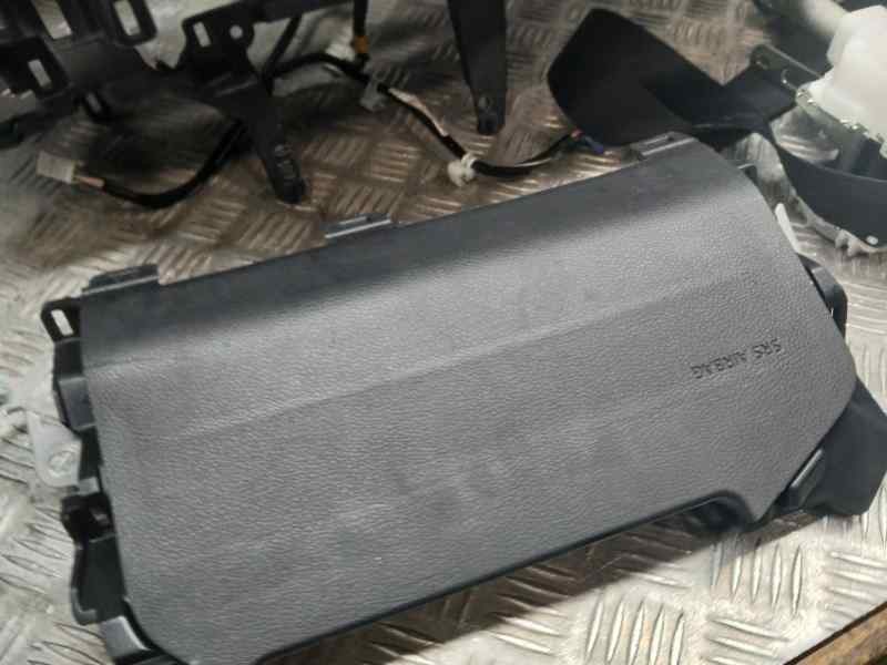 Recambio de kit airbag para toyota rav4 hybrid 4x2 advance referencia OEM IAM 554014201020  C/ SALPICADERO Y PRETENSORES Y AIRBA