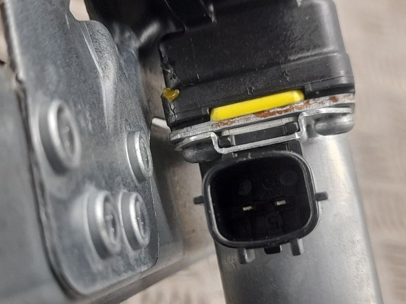 Recambio de elevalunas trasero derecho para dacia sandero stepway referencia OEM IAM 827206057R  ELECTRICO 2 PINES