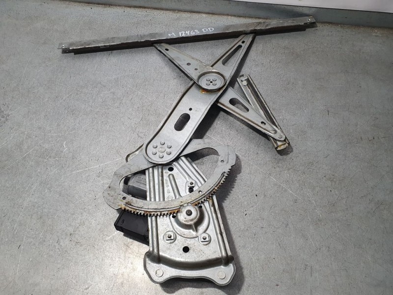 Recambio de elevalunas delantero derecho para renault scenic iii dynamique referencia OEM IAM 807302741R  BROSE ELECTRICO 6 PINS