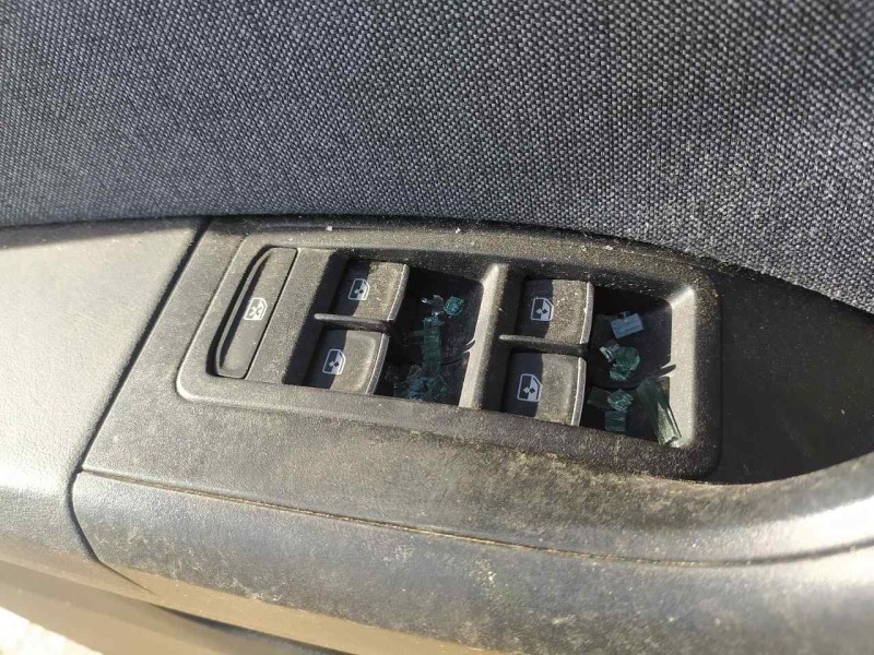 Recambio de mando elevalunas delantero izquierdo para seat ateca (kh7) style go referencia OEM IAM 5G0959857GIHA  
