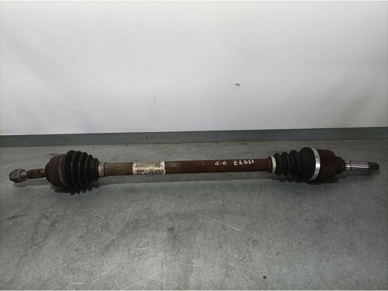 Recambio de transmision delantera derecha para citroën c3 1.4 hdi vivace referencia OEM IAM 9638226380  