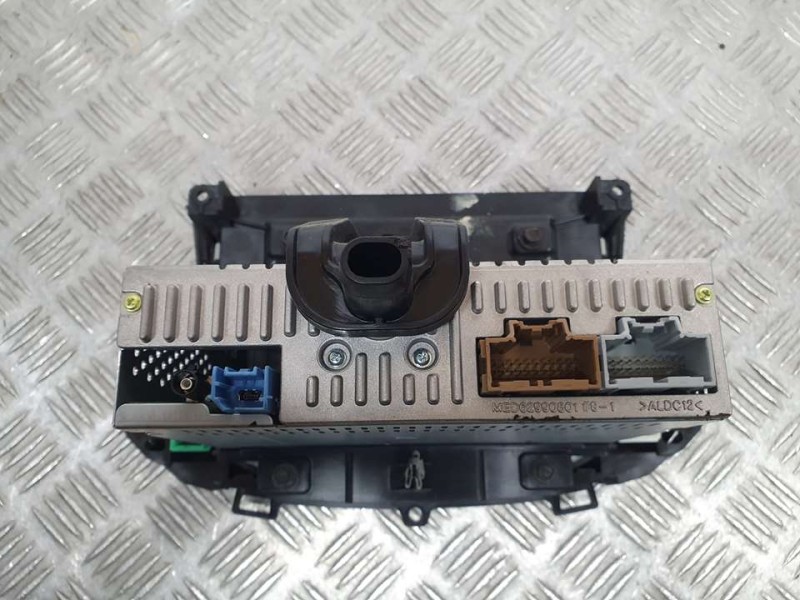 Recambio de sistema navegacion gps para opel crossland x excellence referencia OEM IAM 1637205180  