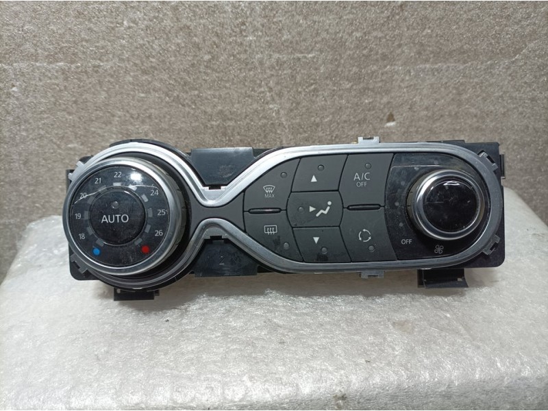 Recambio de mando climatizador para dacia sandero stepway referencia OEM IAM 275102284R  VALEO