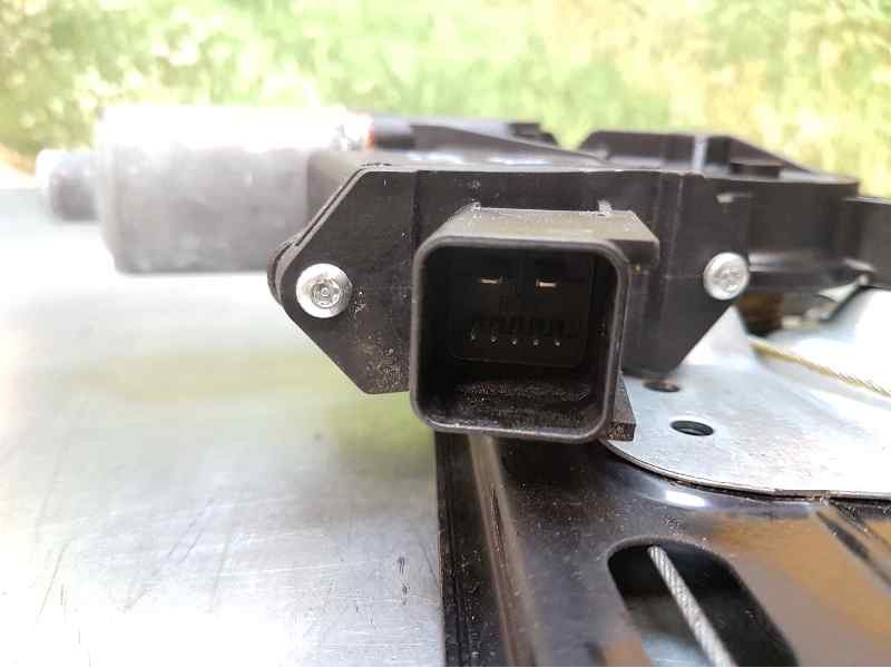 Recambio de elevalunas delantero derecho para opel astra j lim. selective business referencia OEM IAM 13350759 7 PINS ELECTRICO