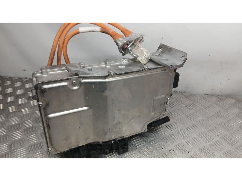 Recambio de convertidor para lynk & co 01 phev referencia OEM IAM 28526032 512188 28607344