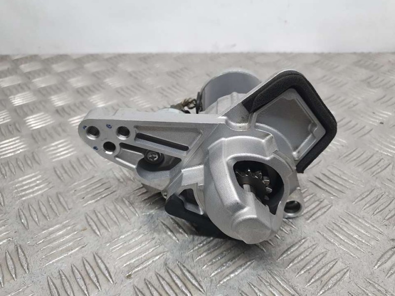 Recambio de motor arranque para dacia sandero stepway referencia OEM IAM 233000557R M000TD0372ZE 