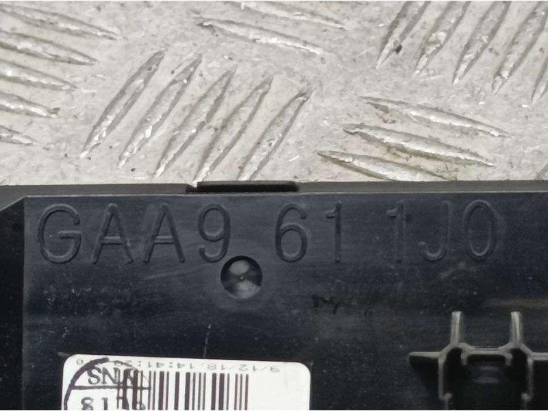 Recambio de pantalla multifuncion para mazda 6 lim. (gh) 2.2 ce 163 luxury (5-ptas.) referencia OEM IAM GAA9611J0  