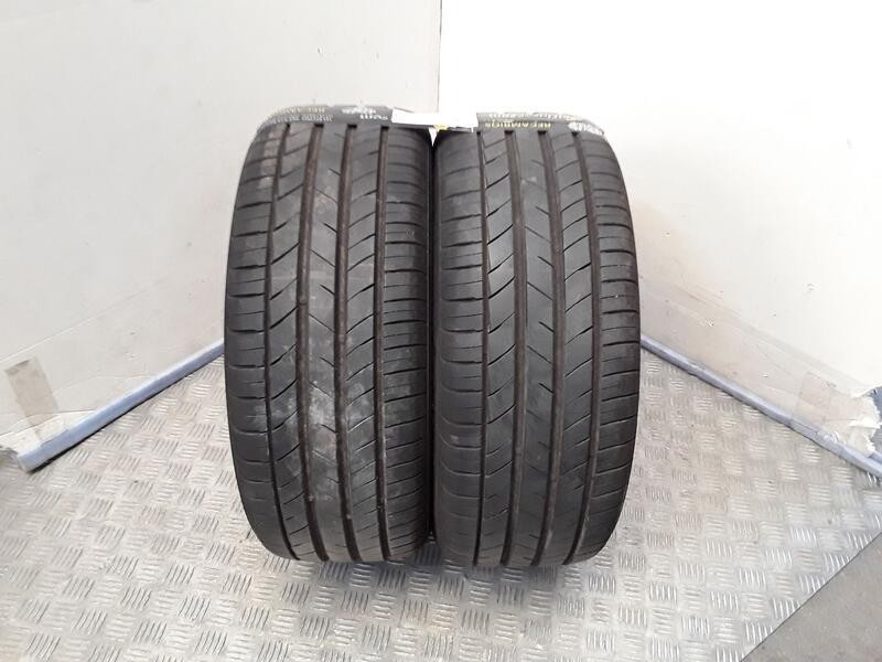 Recambio de neumatico pareja para neumaticos reutilizados - referencia OEM IAM 215451690V KUMHO 215/45/16/90V