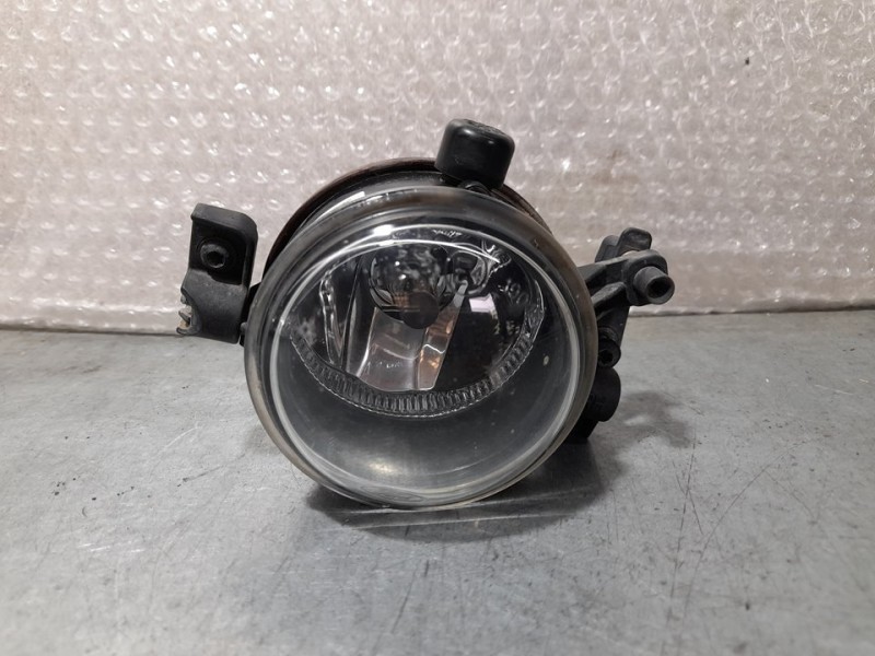 Recambio de faro antiniebla derecho para ford focus berlina (cap) ambiente (d) referencia OEM IAM 3M5115K201AA  
