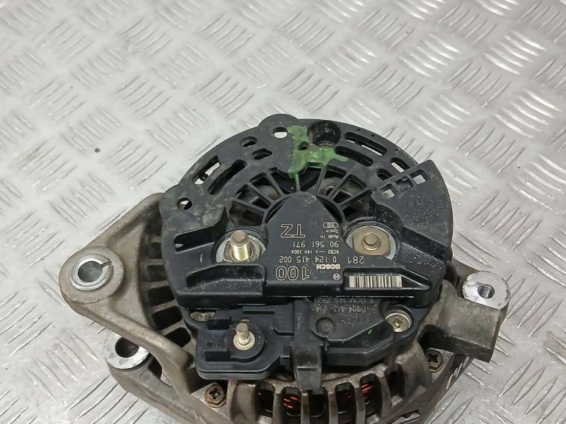 Recambio de alternador para opel astra g berlina comfort referencia OEM IAM 90561971 0124415002 BOSCH
