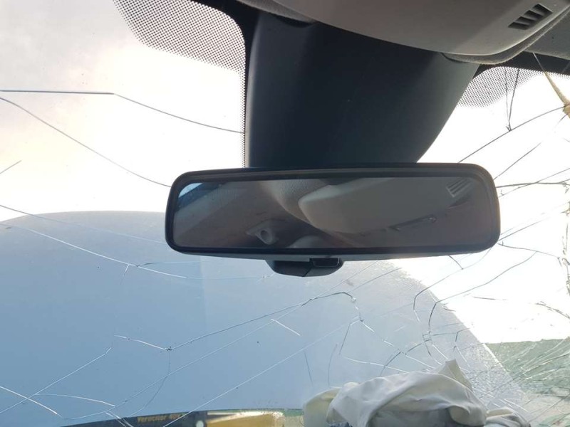 Recambio de espejo interior para opel corsa f edition referencia OEM IAM 98103612XT  