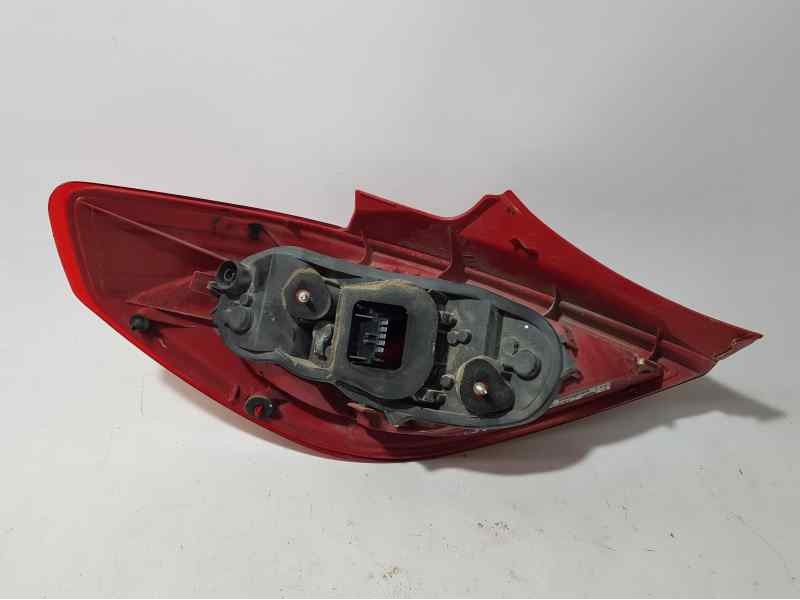 Recambio de piloto trasero derecho para opel corsa d enjoy referencia OEM IAM   