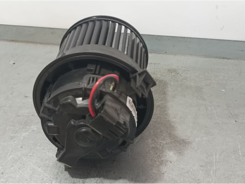 Recambio de motor calefaccion para citroën c3 live referencia OEM IAM T1013140A  VALEO