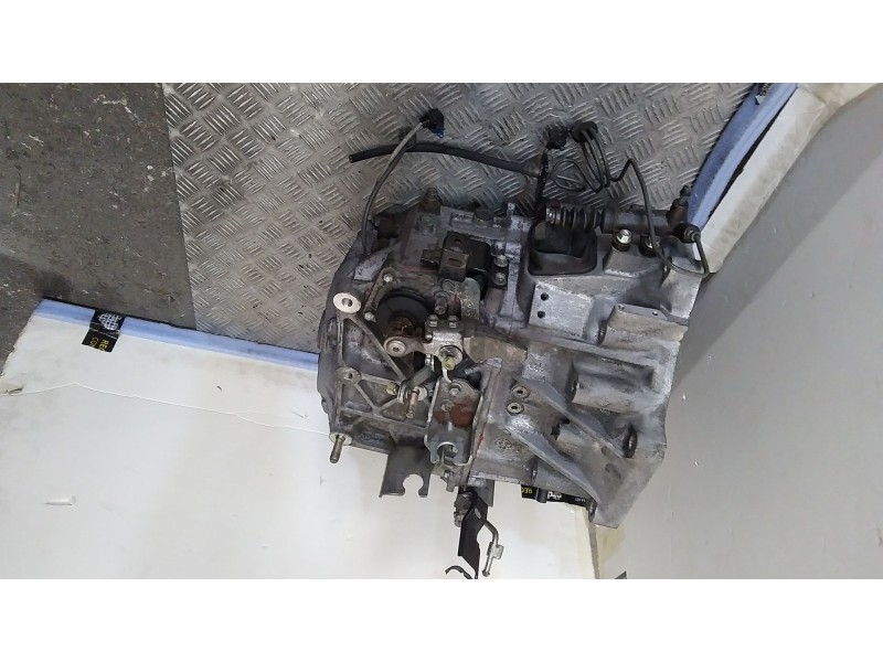 Recambio de caja cambios para mazda 6 berlina (gg) 2.0 crtd active referencia OEM IAM A6011701XC  6 VELOCIDADES