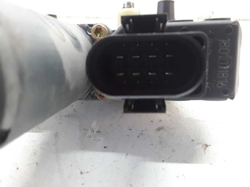Recambio de motor elevalunas delantero derecho para audi a6 berlina (4b2) 2.4 (121kw) referencia OEM IAM   8 PINES